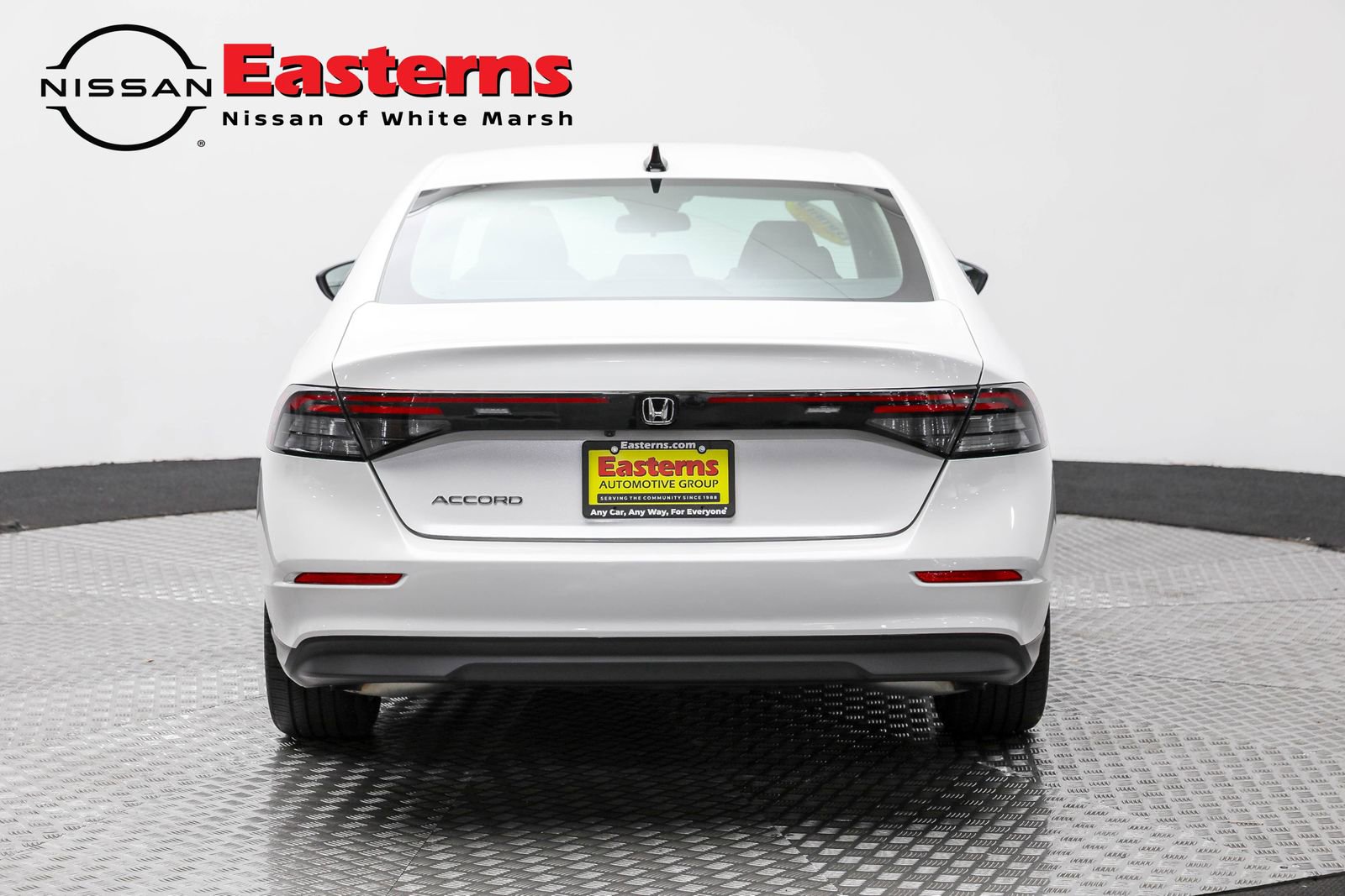 Used 2025 Honda Accord SE image 6