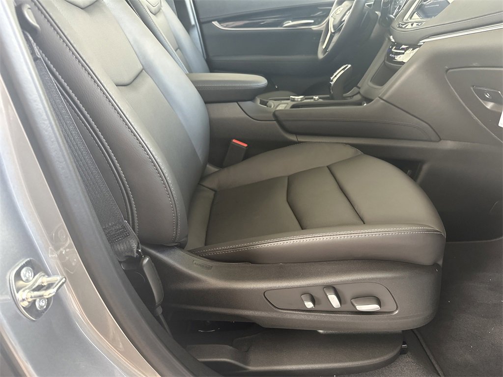 New 2026 Cadillac XT5 Premium Luxury w/ Driver Assist Package image 41