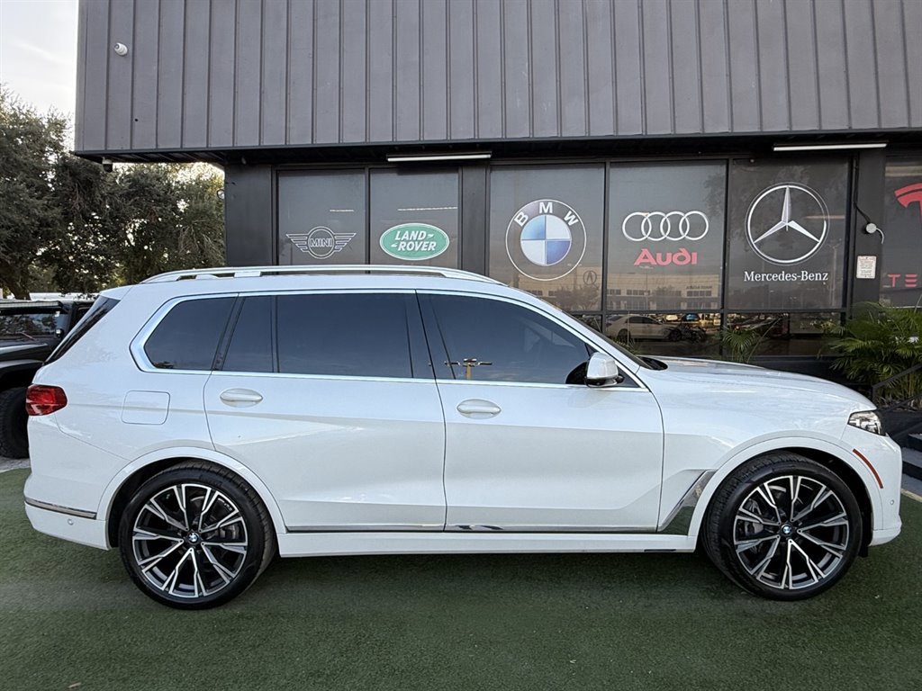 Used 2020 BMW X7 xDrive40i image 8