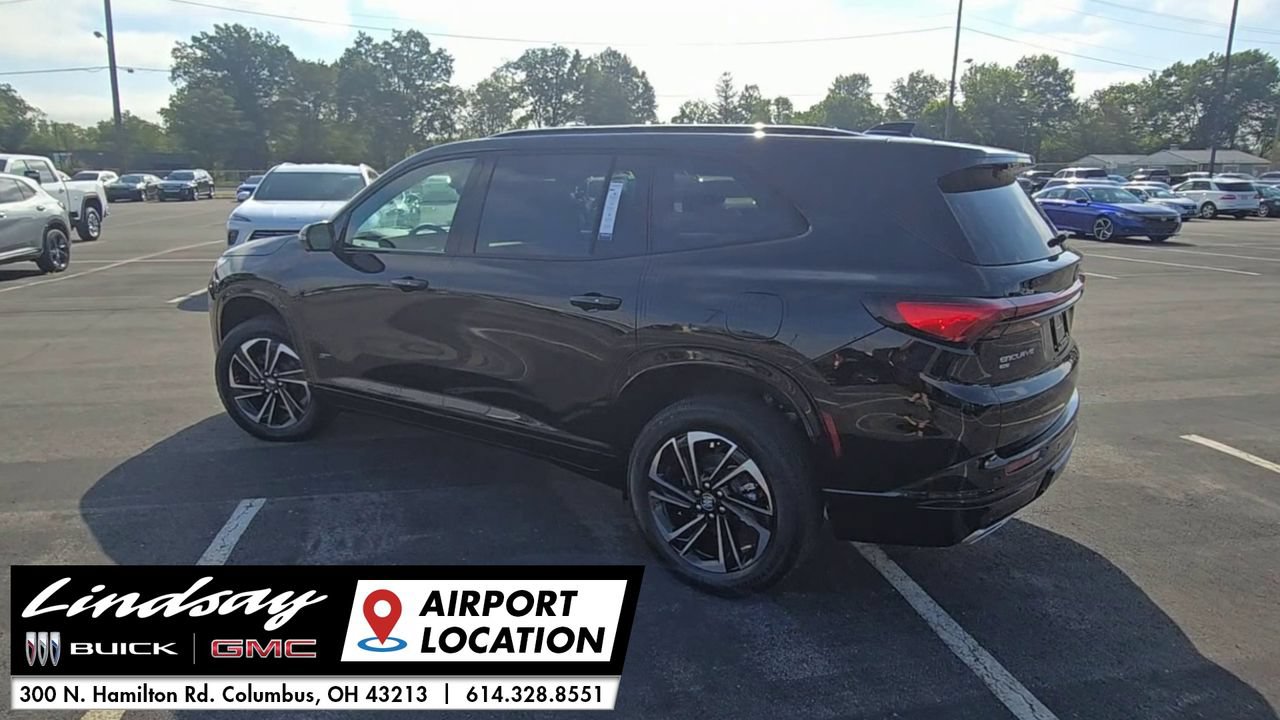 New 2026 Buick Enclave Sport Touring w/ Power Package AWD/4WD image 7
