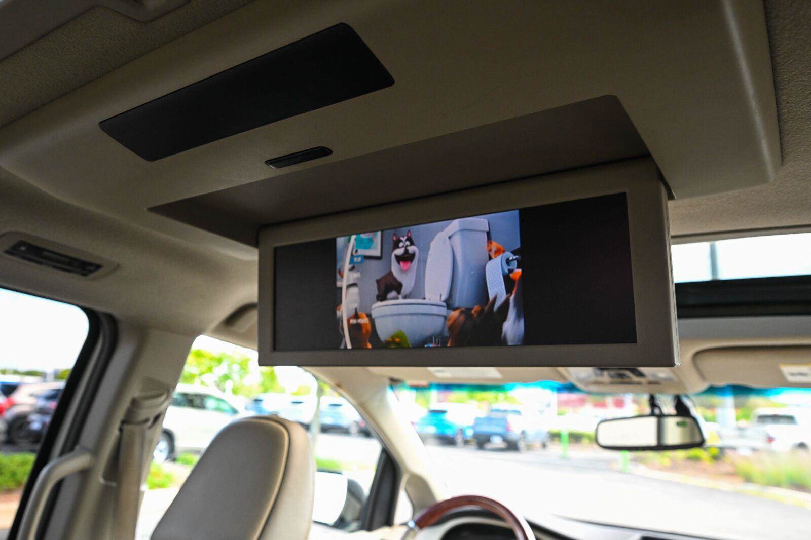 Used 2011 Toyota Sienna Limited w/ Premium Pkg FWD image 30