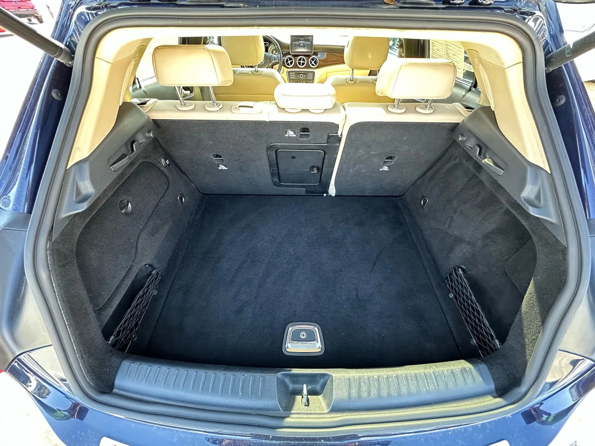 Used 2017 Mercedes-Benz GLA 250 image 17