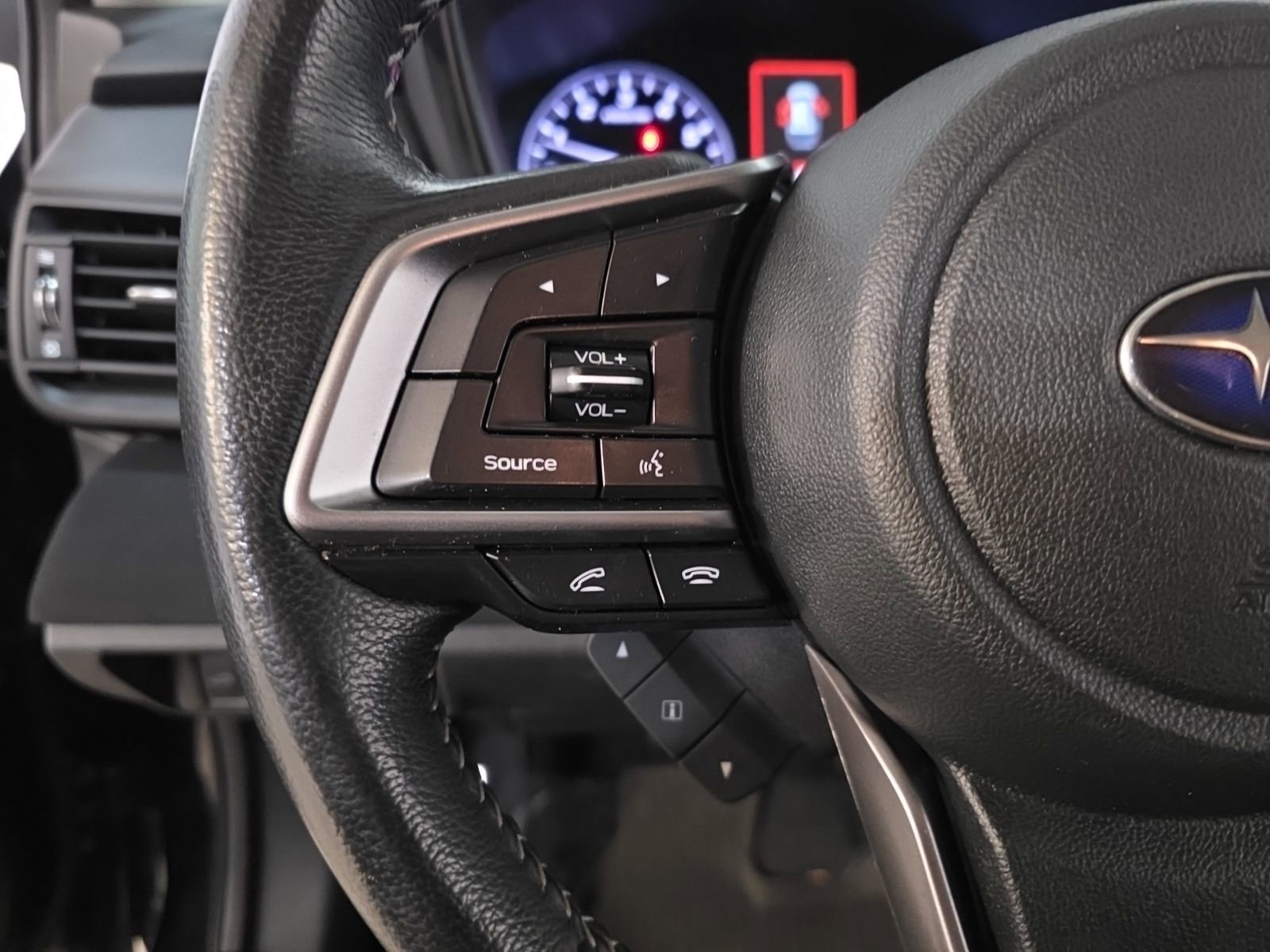 Used 2022 Subaru Outback Premium image 14