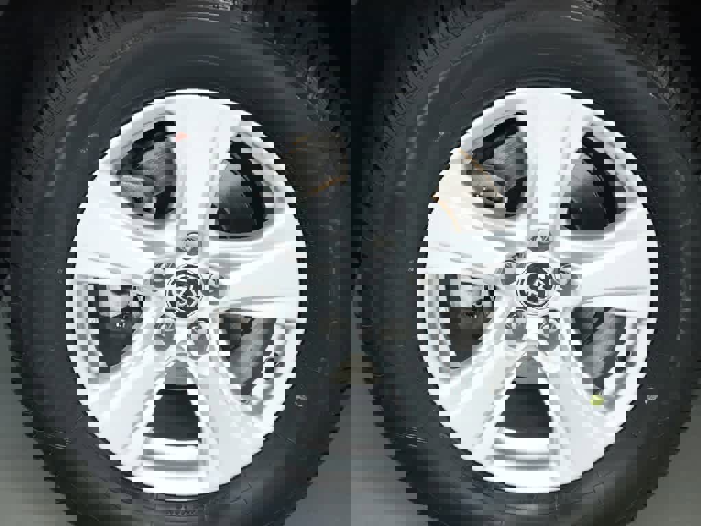 Certified 2020 Toyota RAV4 XLE image 37