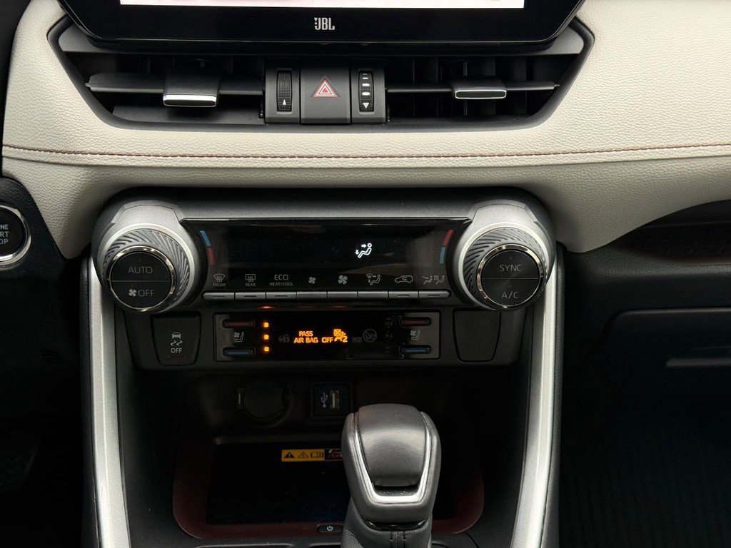 Used 2023 Toyota RAV4 Limited image 15