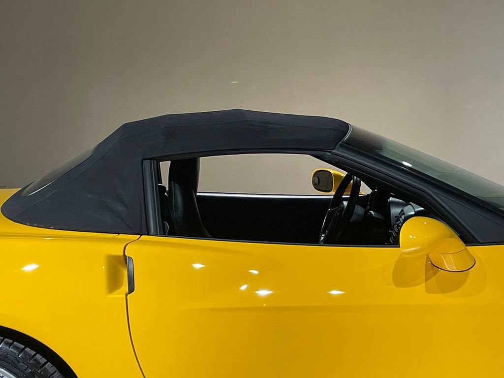 Used 2005 Chevrolet Corvette Convertible w/ Preferred Equipment Group RWD image 73