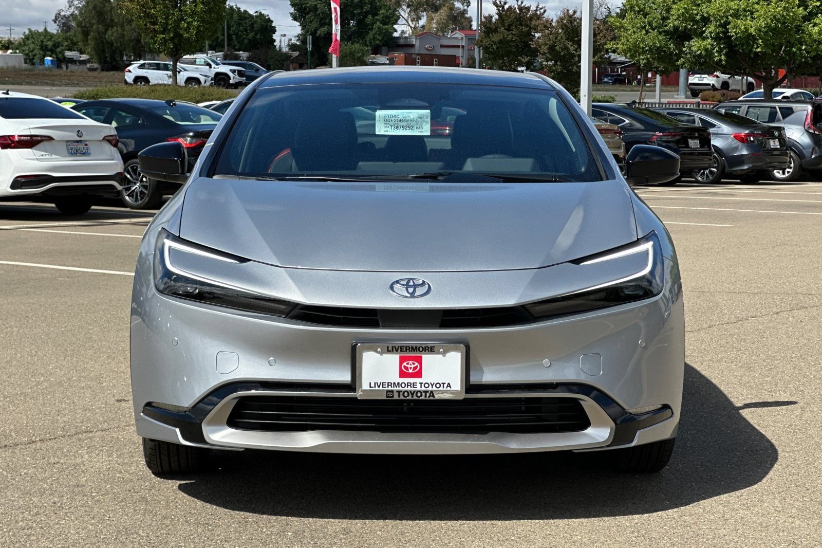 New 2026 Toyota Prius Plug-In Hybrid FWD image 8