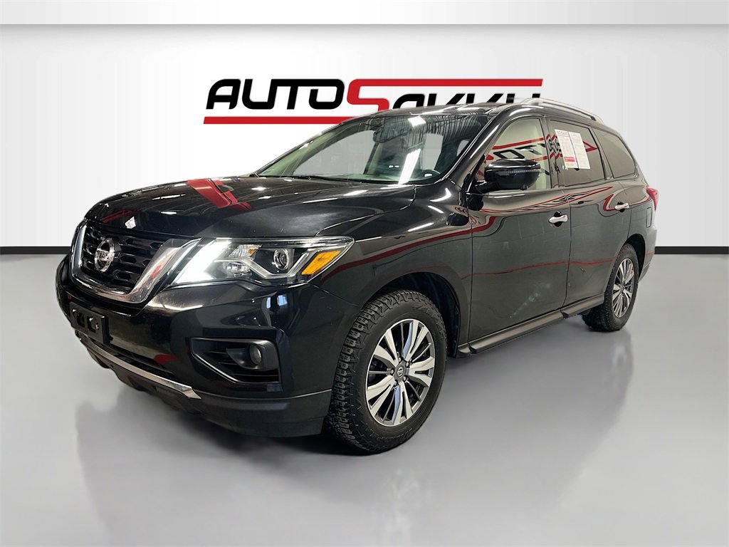 Used 2019 Nissan Pathfinder SL image 3