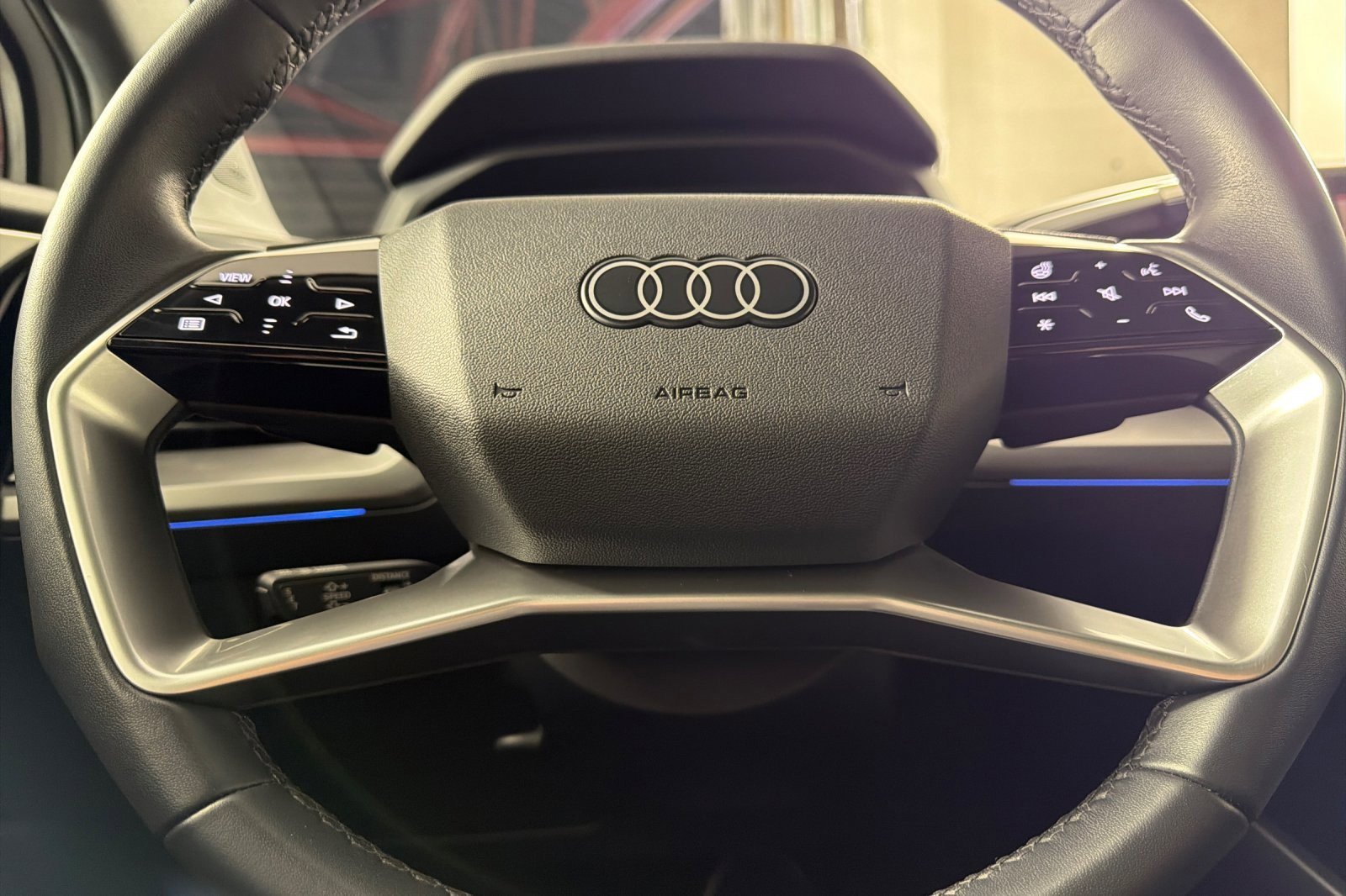 Used 2023 Audi Q4 e-tron Premium Plus w/ Premium Plus image 23