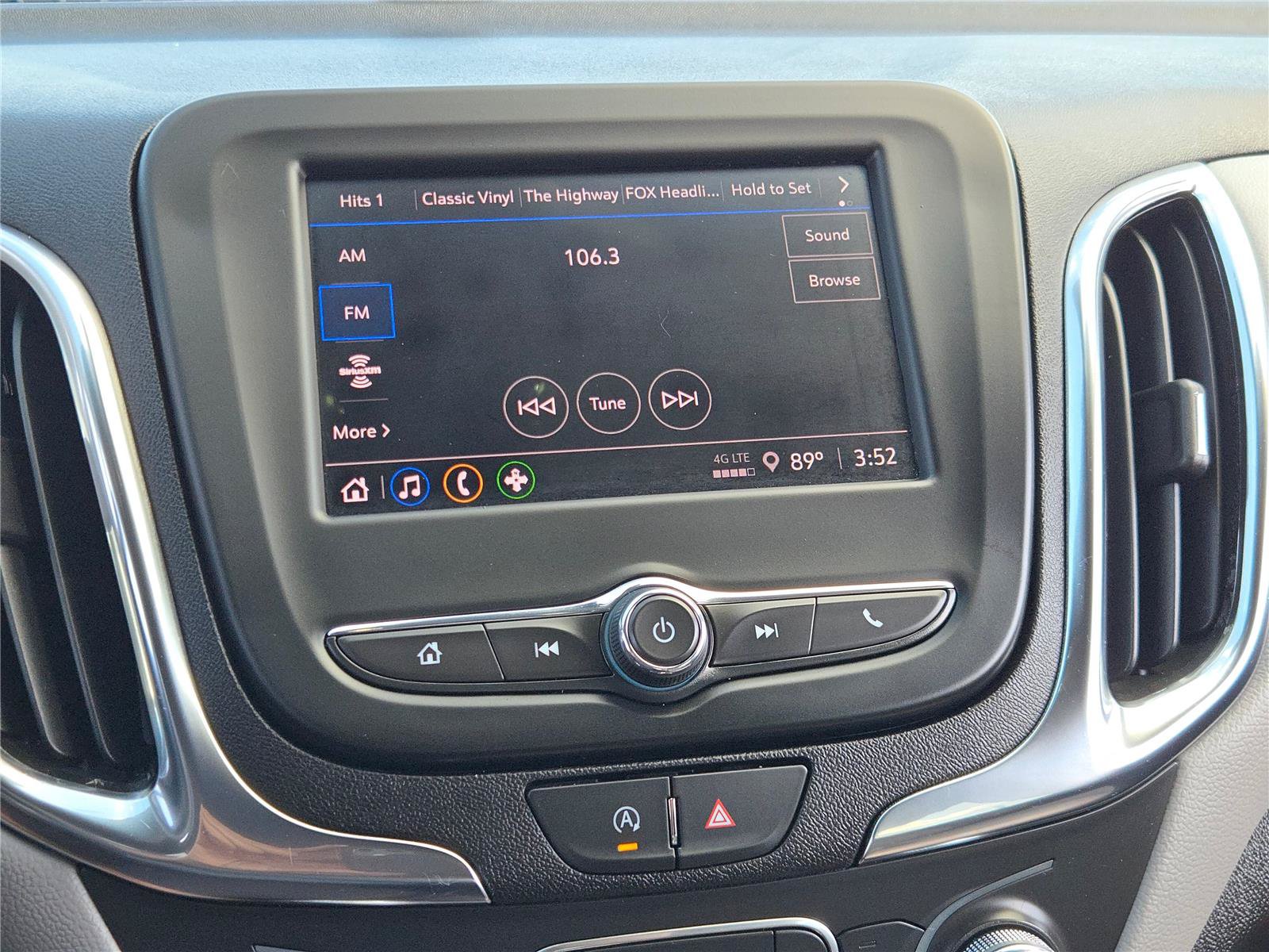 Used 2024 Chevrolet Equinox LS w/ LS Convenience Package FWD image 28