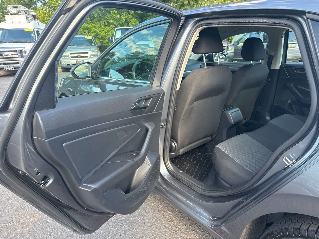 Used 2021 Volkswagen Jetta S w/ Driver Assistance Package image 14