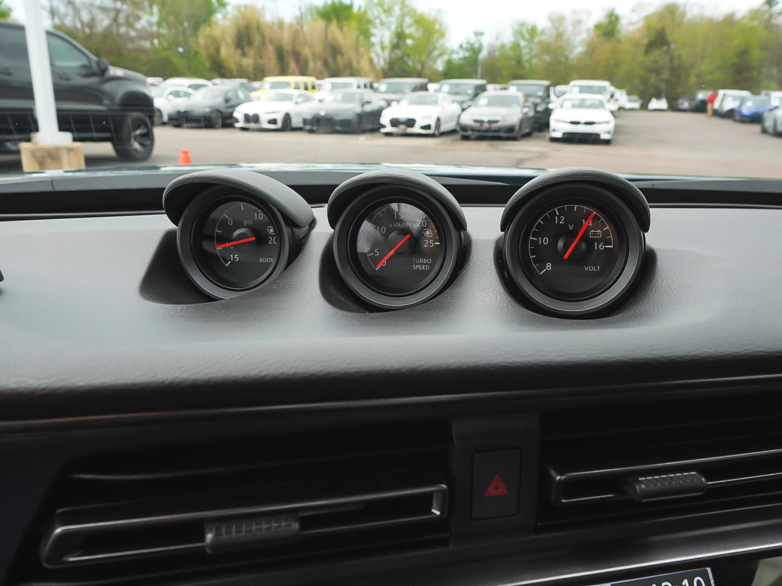 Used 2025 Nissan Z NISMO w/ Floor Mat Package RWD image 26