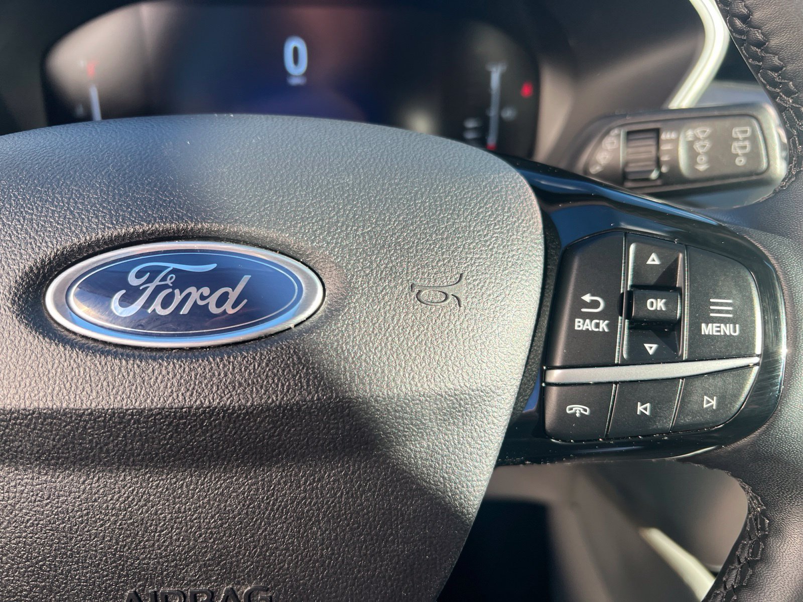 Certified 2023 Ford Escape Active AWD/4WD image 22