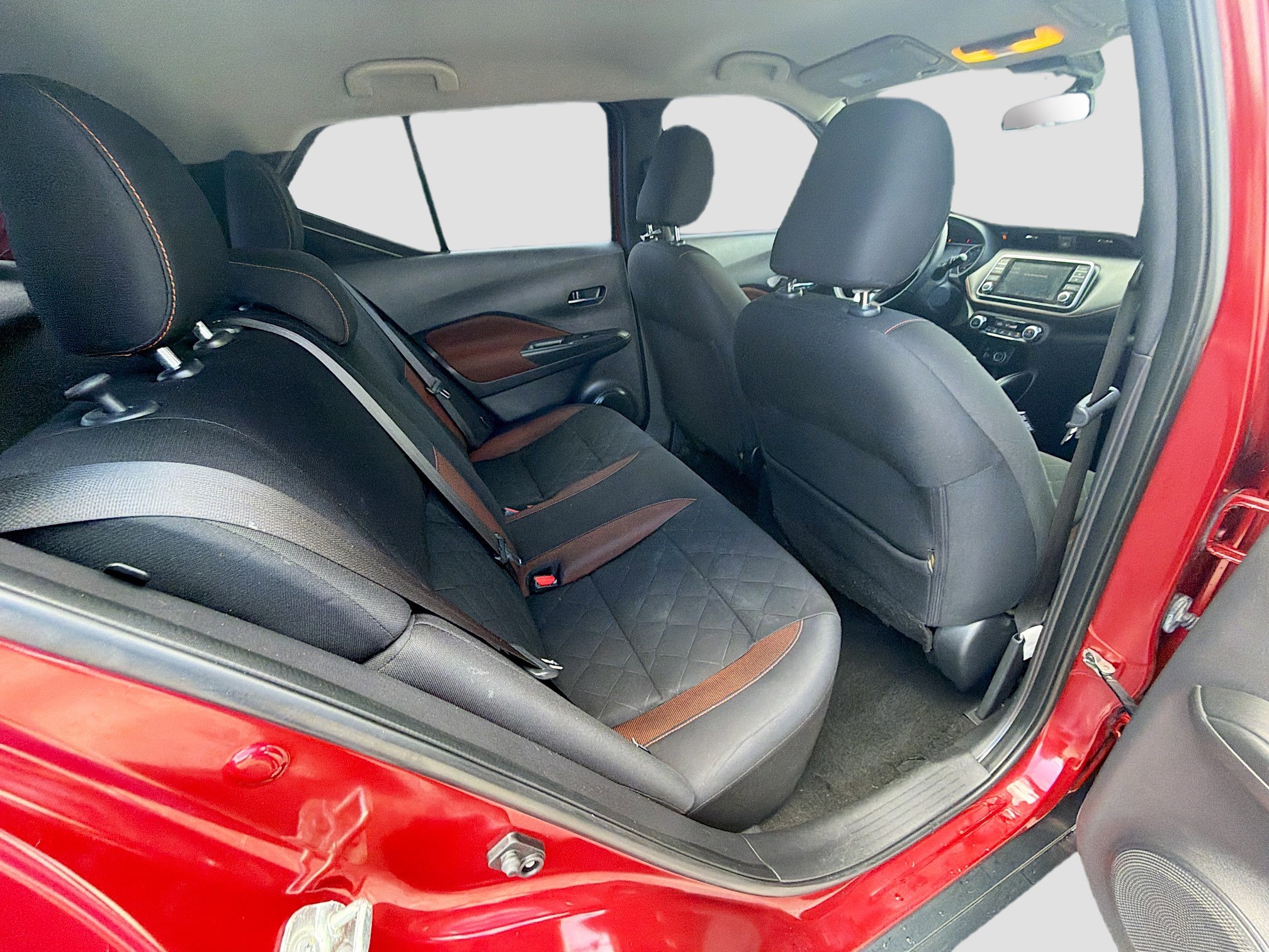 Used 2020 Nissan Kicks SR image 27