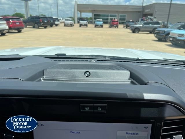 New 2026 Ford F450 Platinum w/ FX4 Off-Road Package AWD/4WD image 47