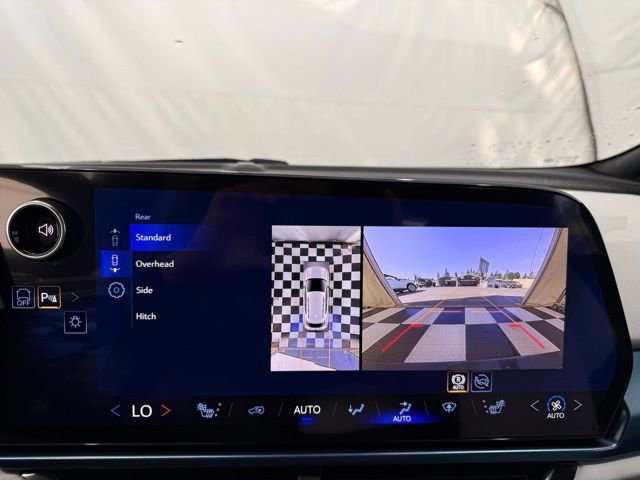 New 2026 Chevrolet Equinox EV LT AWD/4WD image 33