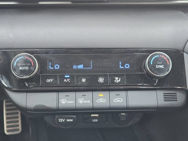 Certified 2025 Hyundai Elantra Sport FWD image 18