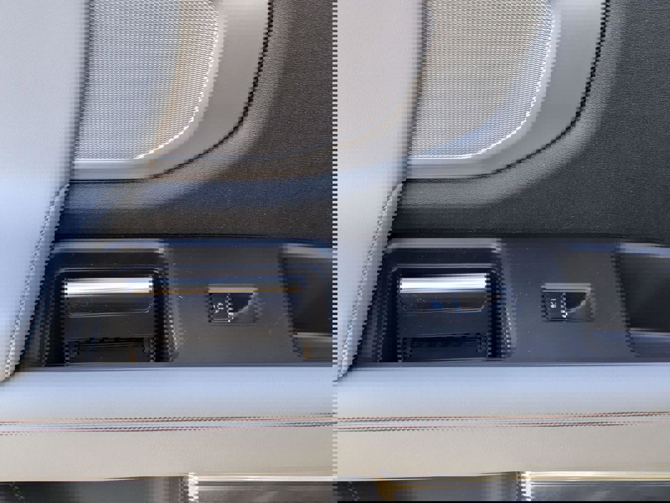 Used 2025 Ford Expedition Max Active image 26