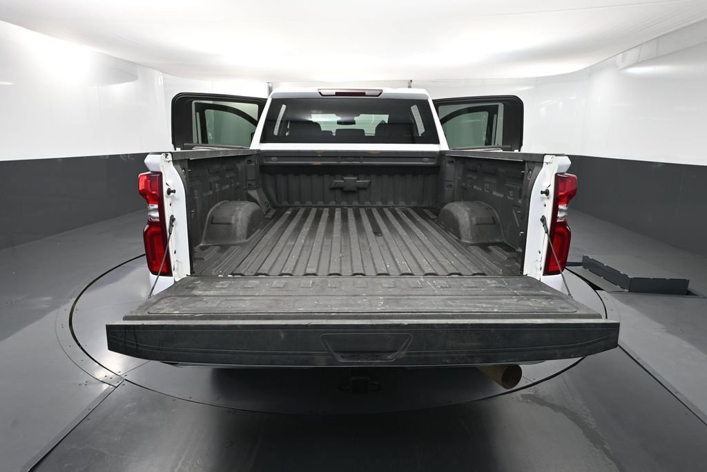 Used 2024 Chevrolet Silverado 2500 LTZ AWD/4WD image 30