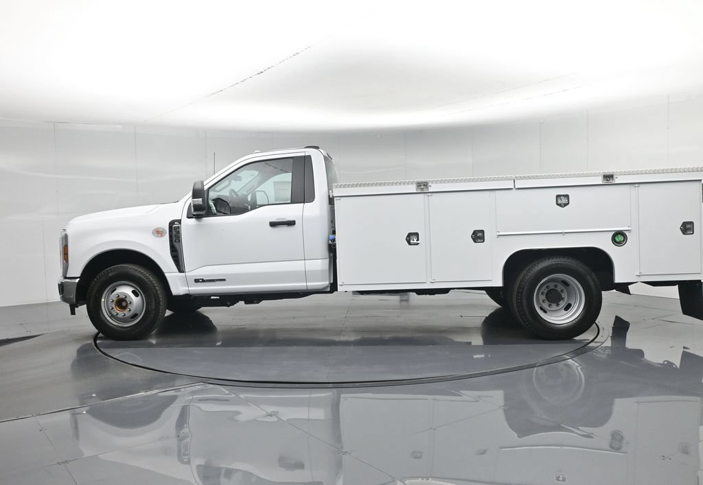 New 2026 Ford F350 XL w/ XL Chrome Package RWD image 30