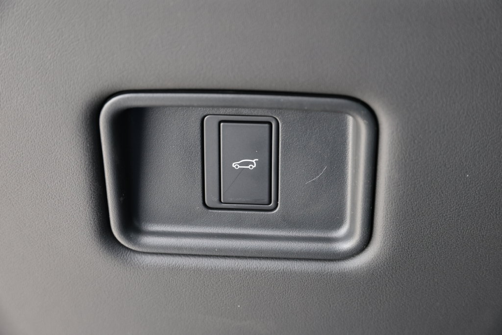 New 2026 Land Rover Range Rover Sport Dynamic SE AWD/4WD image 18