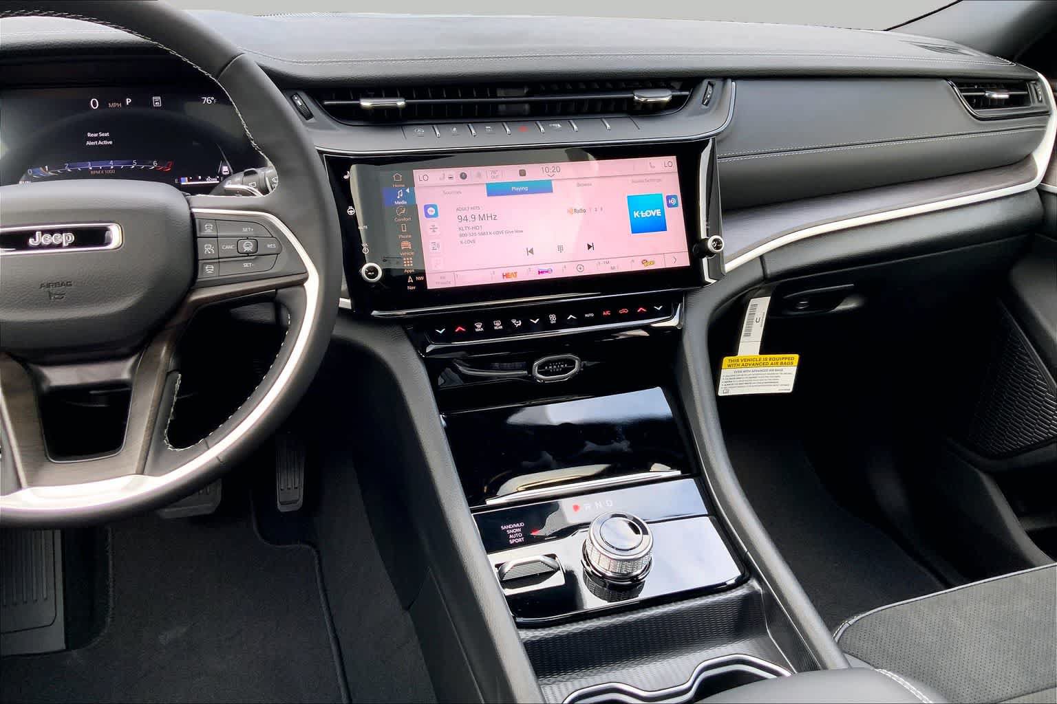New 2026 Jeep Grand Cherokee Altitude AWD/4WD image 13