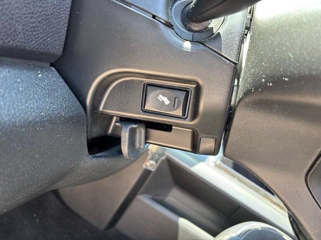 Used 2015 RAM 1500 Sport AWD/4WD image 23