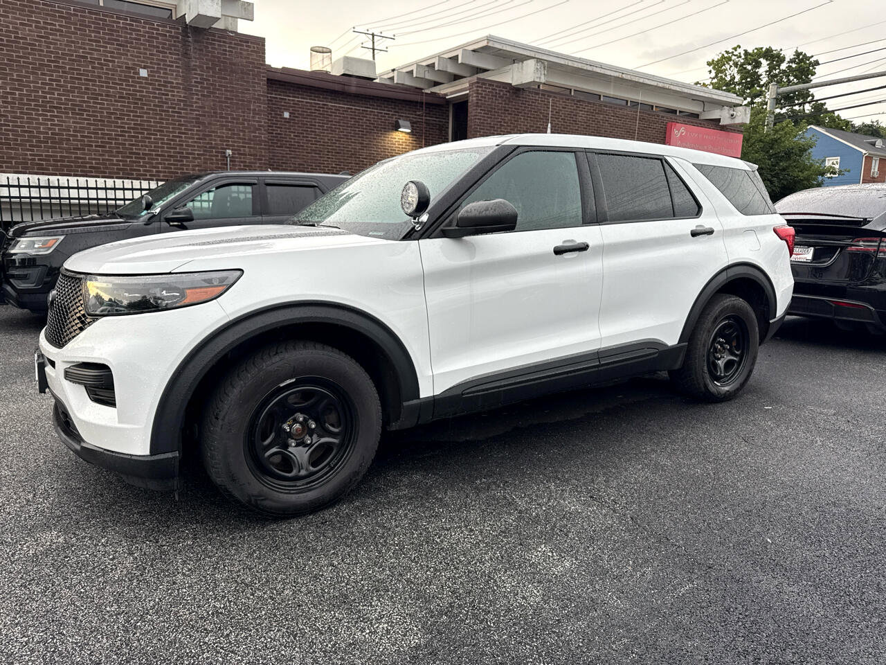 Used 2021 Ford Explorer 4WD Police Interceptor image 2