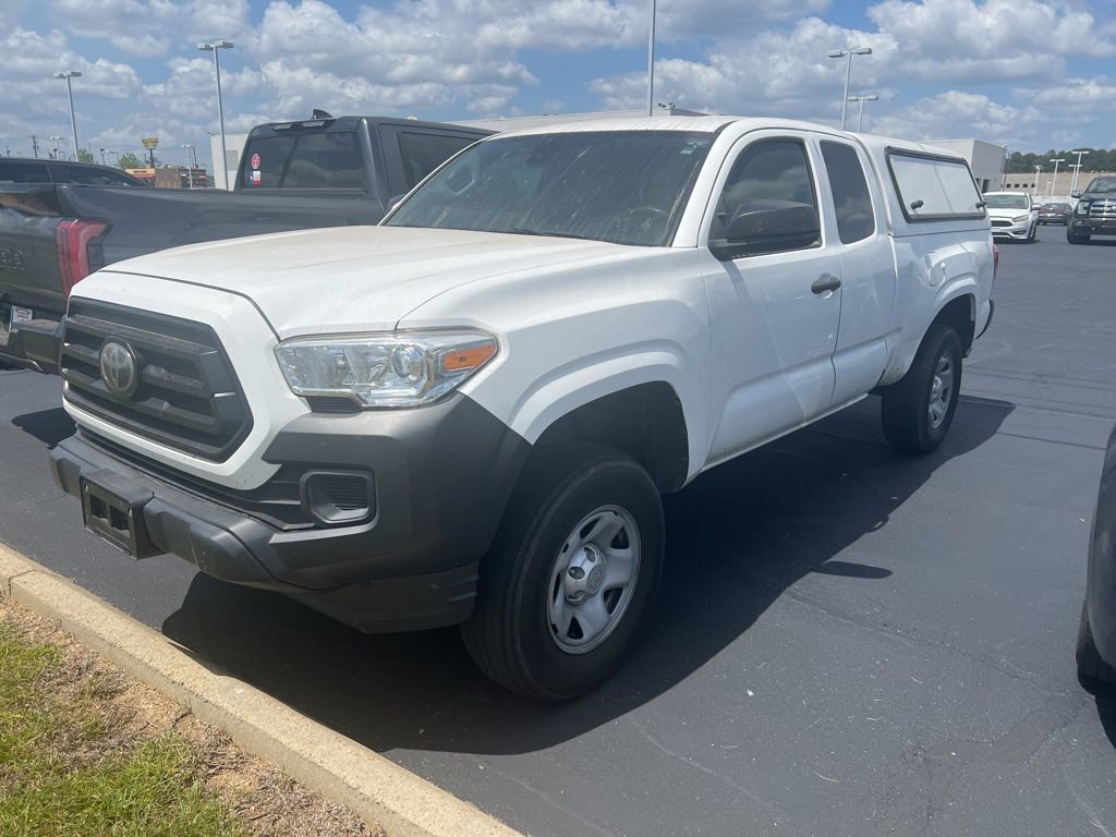 Used 2020 Toyota Tacoma SR image 1