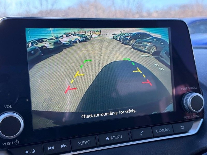 Used 2022 Nissan Sentra SV image 20