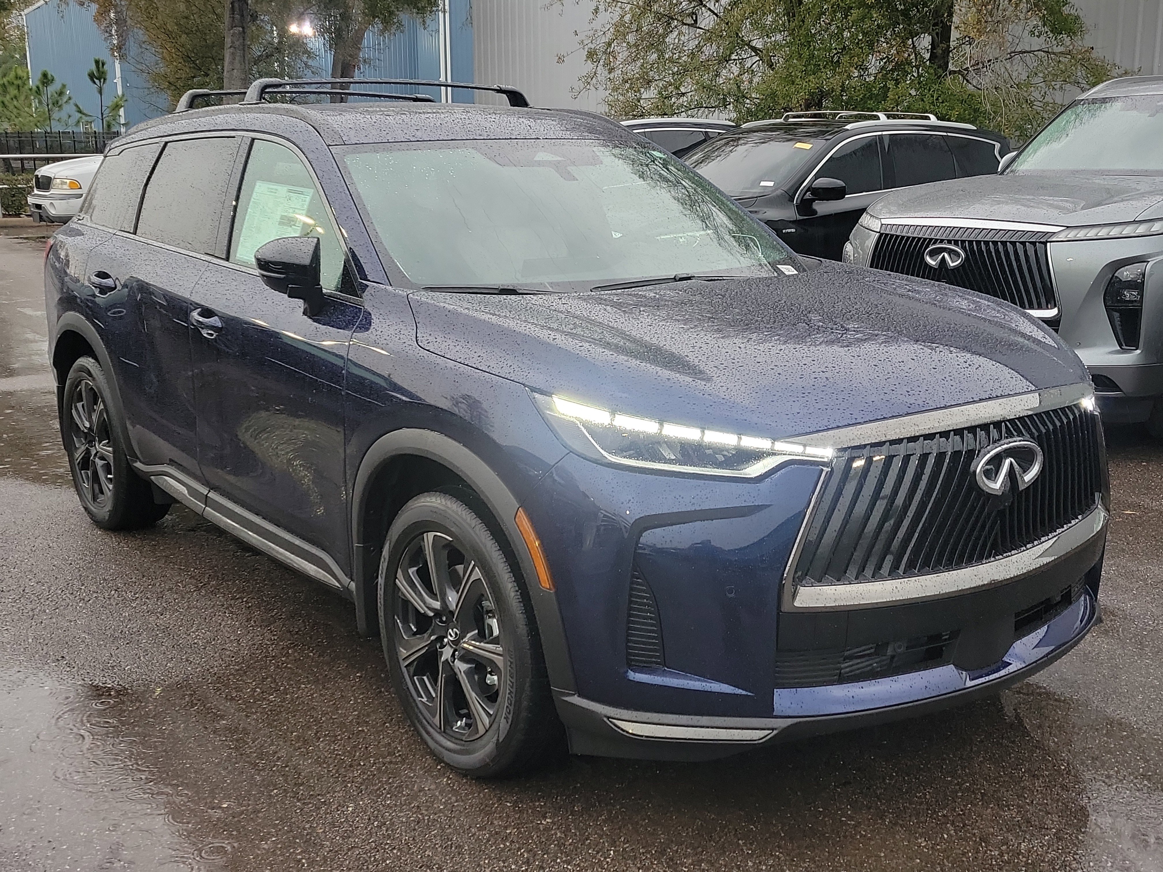 New 2026 INFINITI QX60 Autograph w/ Dark Cargo Package image 2