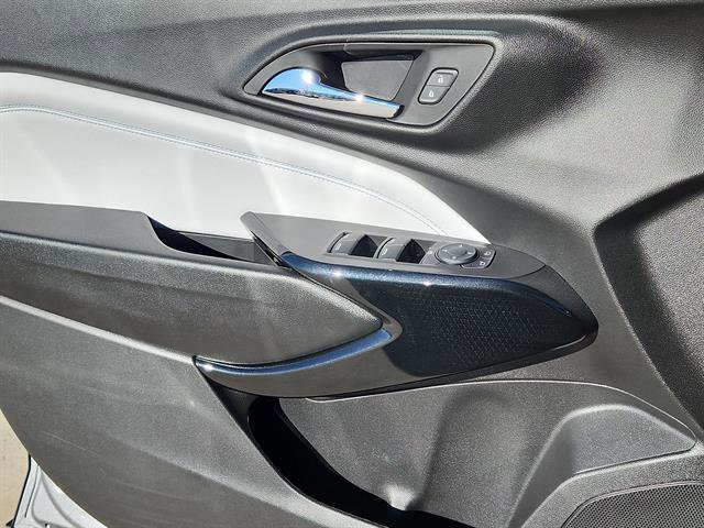 New 2026 Chevrolet Trax LT w/ Driver Confidence Package image 6