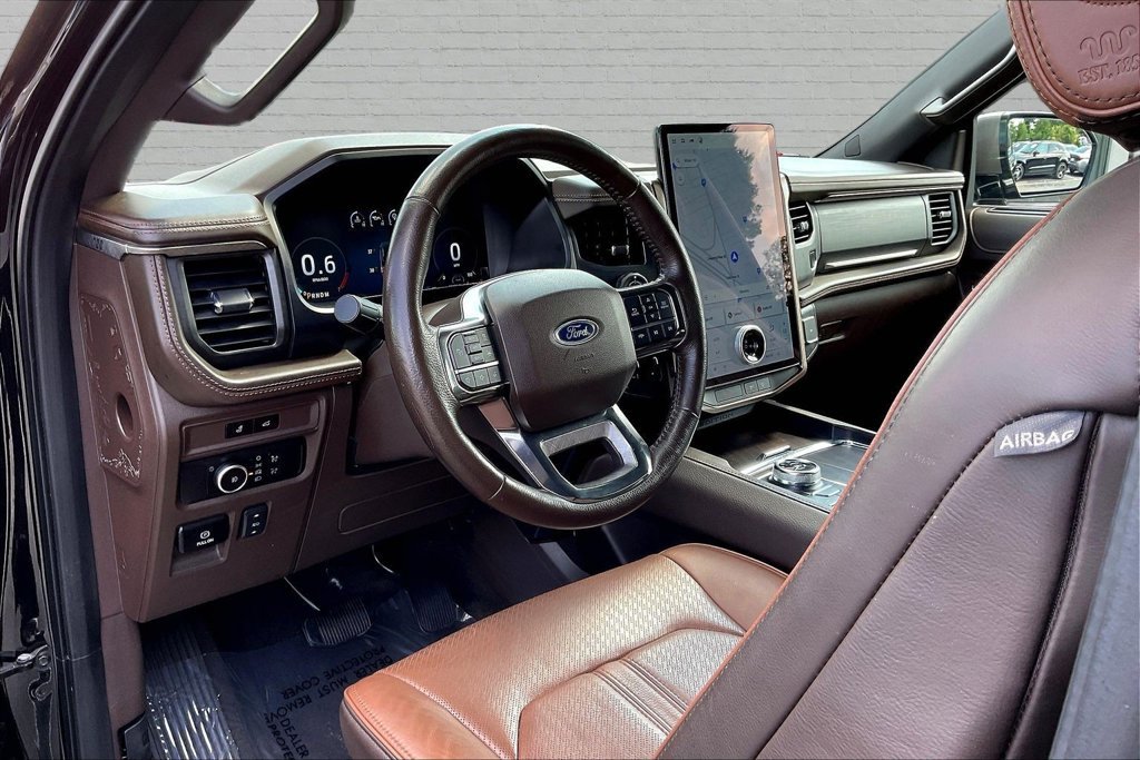 Used 2023 Ford Expedition King Ranch AWD/4WD image 17