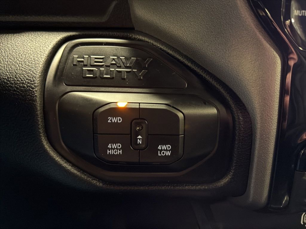 Used 2025 RAM 3500 Laramie w/ Night Edition AWD/4WD image 14