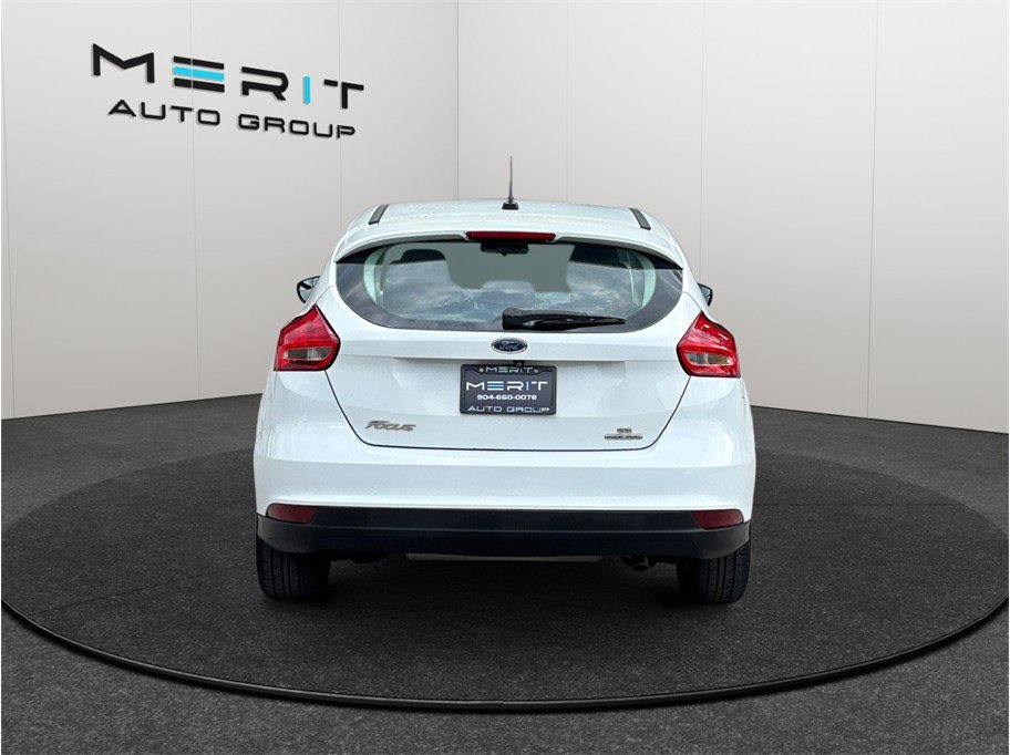Used 2017 Ford Focus SE FWD image 8