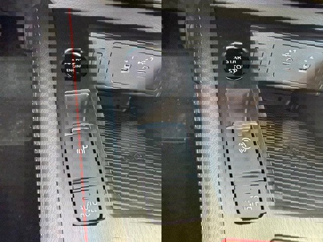 New 2026 Nissan Kicks SR w/ Cold Weather Package image 28