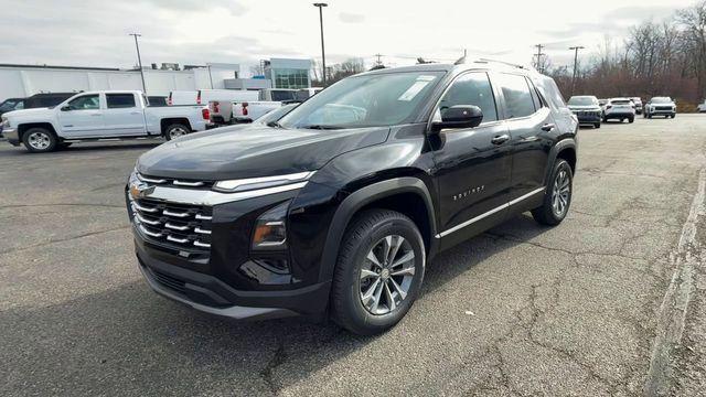 New 2026 Chevrolet Equinox LT w/ Convenience Package II AWD/4WD image 4