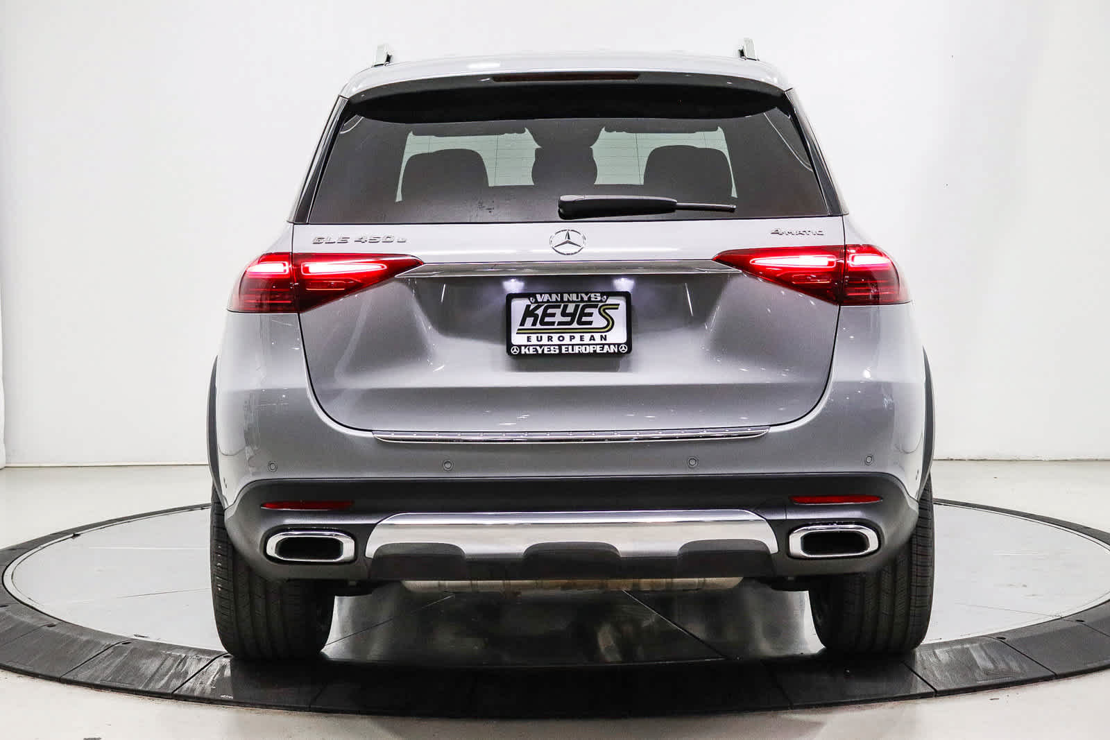 Certified 2025 Mercedes-Benz GLE 450e 4MATIC image 5