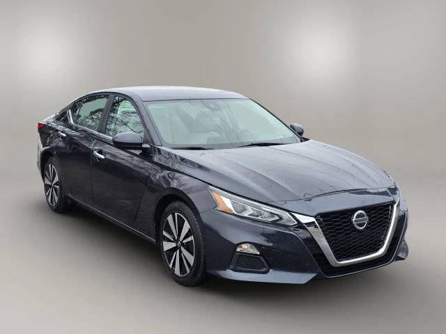 Used 2021 Nissan Altima 2.5 SV image 3