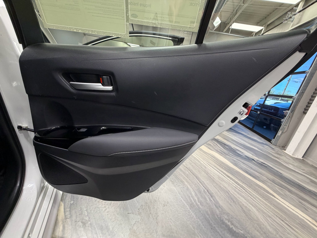 Used 2019 Toyota Corolla SE FWD image 39