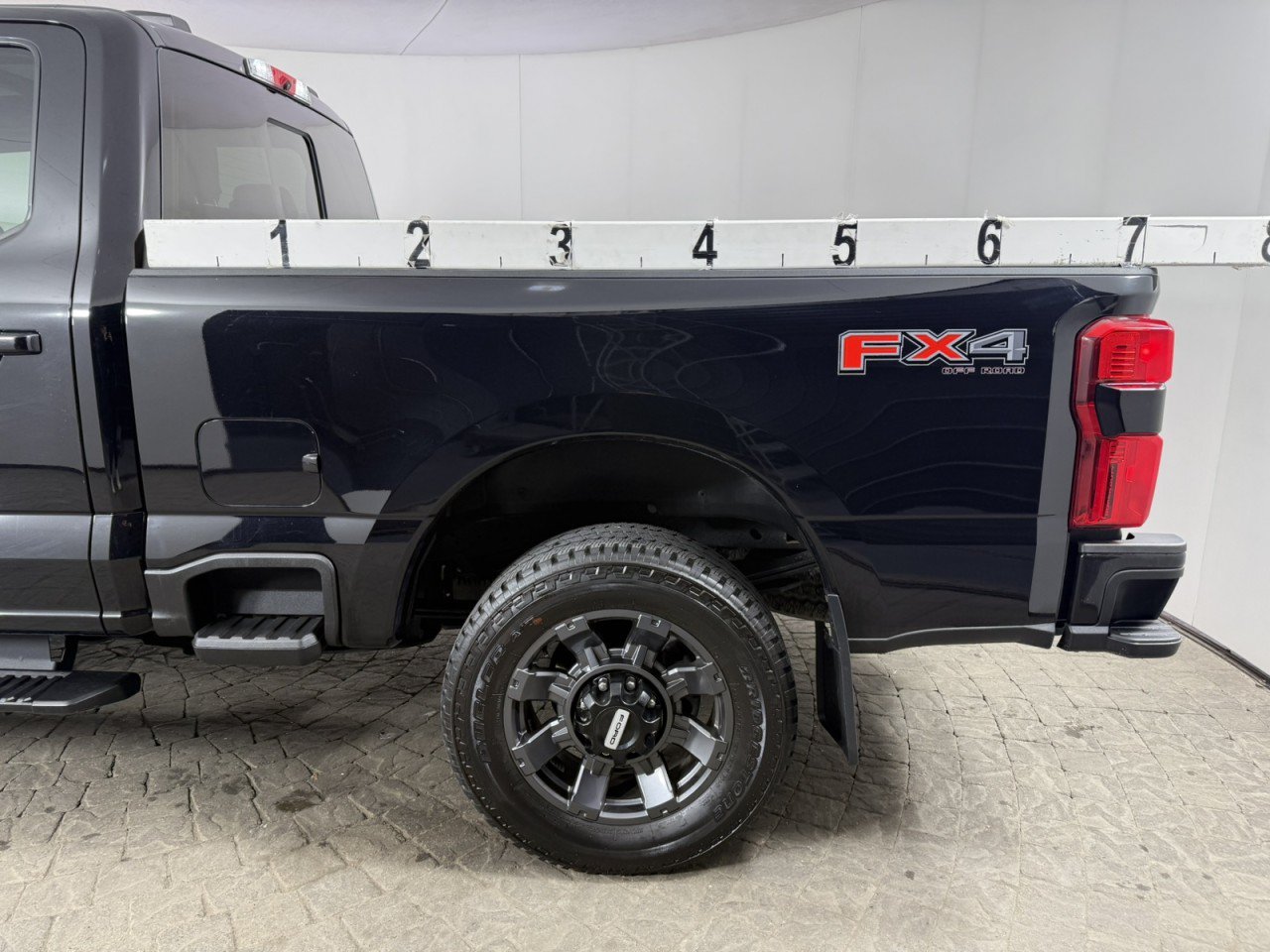 Certified 2023 Ford F250 Lariat w/ Lariat Ultimate Package AWD/4WD image 5