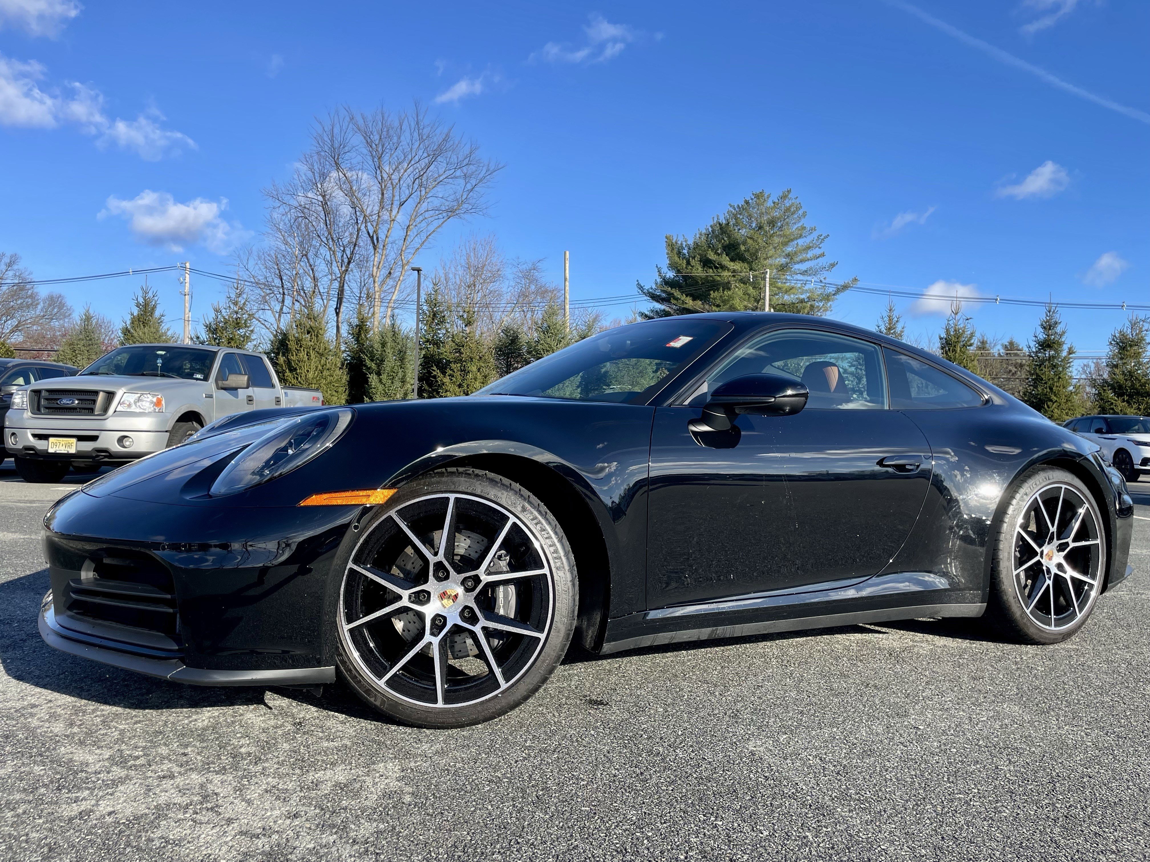 Used 2025 Porsche 911 Carrera image 34