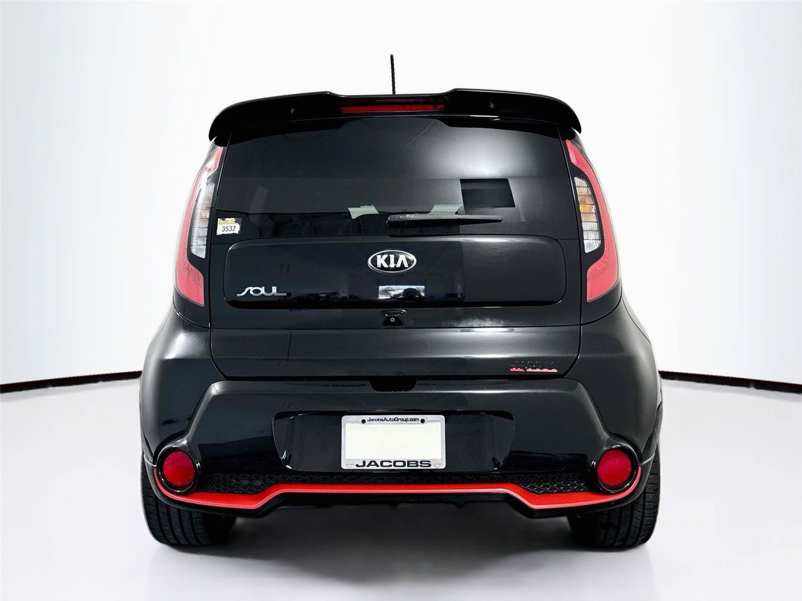 Used 2015 Kia Soul + FWD image 4