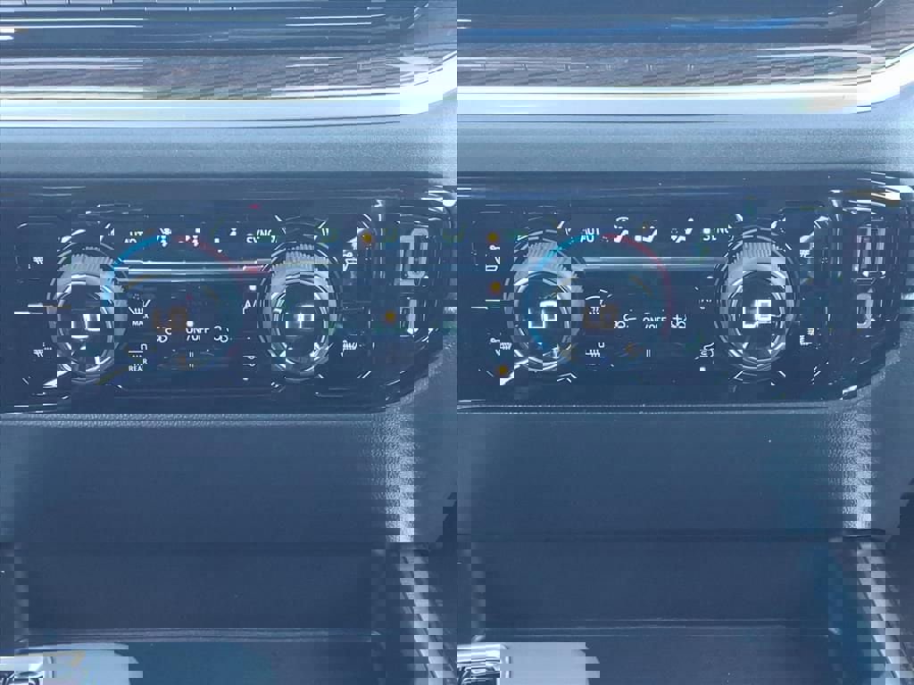 New 2026 Chevrolet Silverado 1500 LT w/ All Star Edition Plus image 16