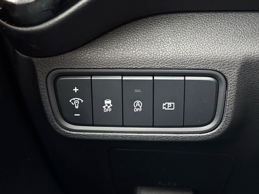 Used 2023 Kia Soul GT-Line image 17