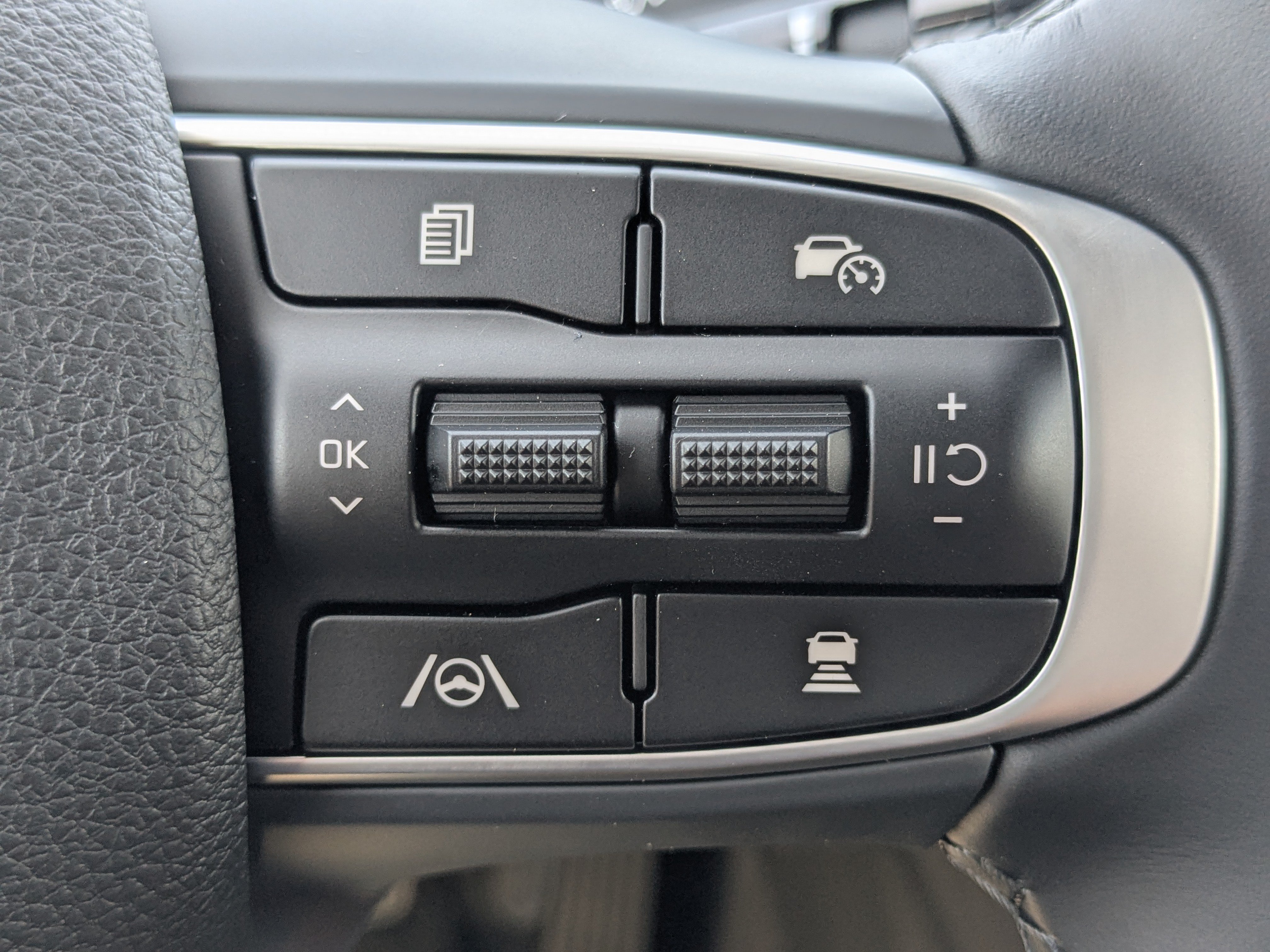 New 2026 Kia K5 GT-Line w/ GT-Line Premium Package FWD image 33