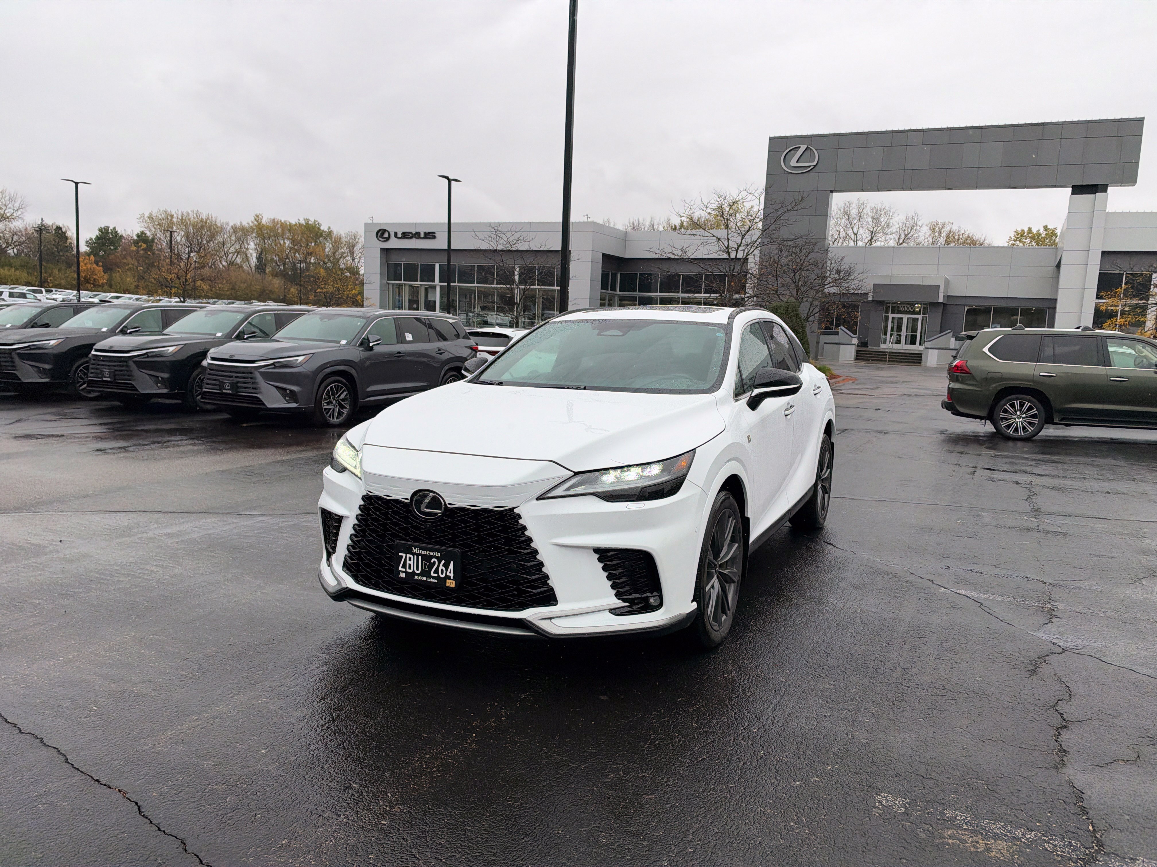 Certified 2024 Lexus RX 350 F Sport w/ Convenience Package AWD/4WD image 9