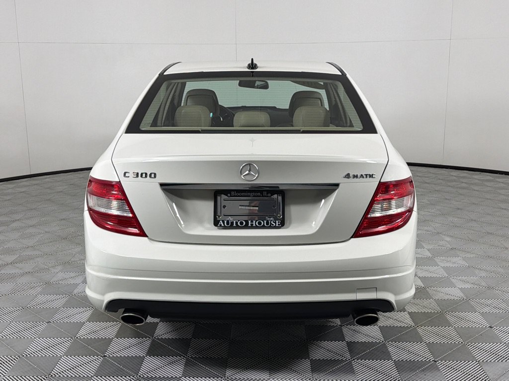 Used 2010 Mercedes-Benz C 300 4MATIC Sedan image 6