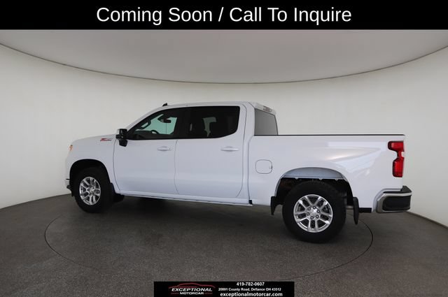 Used 2024 Chevrolet Silverado 1500 LT w/ Z71 Off-Road Package AWD/4WD image 9