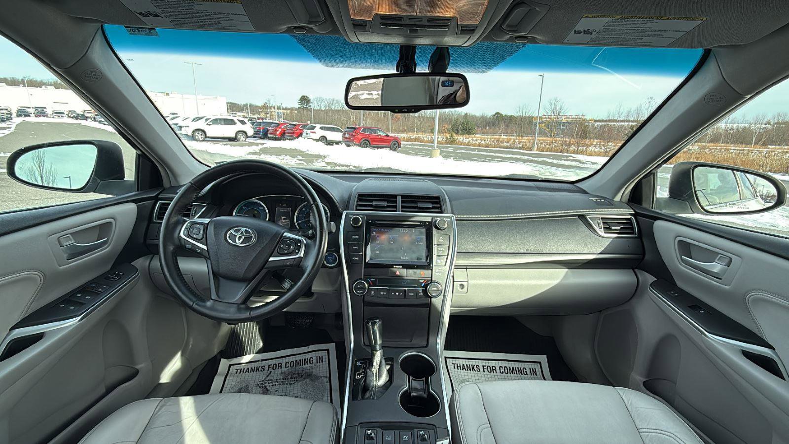 Used 2016 Toyota Camry XLE image 25